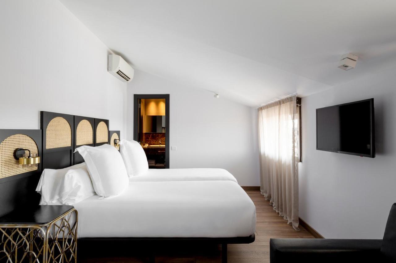 Hotel Astoria Barcellona Esterno foto